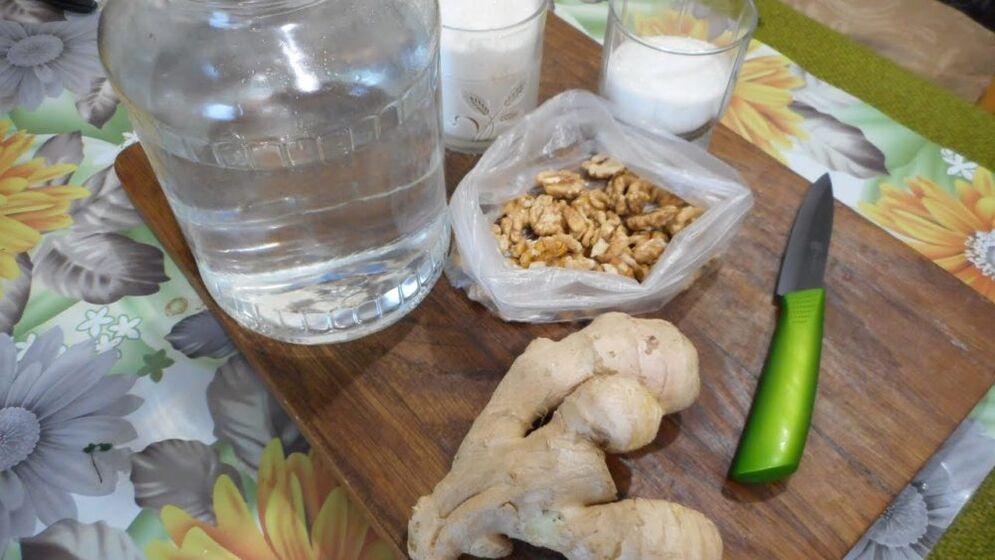 Preparation of ginger tincture